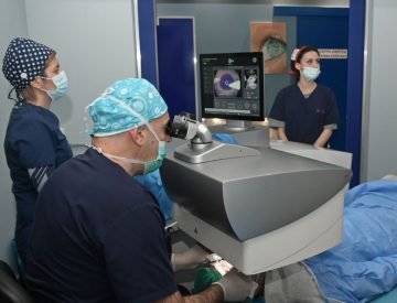 Δημήτρης Μαραγκός – Χειρουργική καταρράκτη με femtosecond laser Χειρουργική καταρράκτη με femtosecond laser από εξειδικευμένο χειρουργό οφθαλμίατρο.
